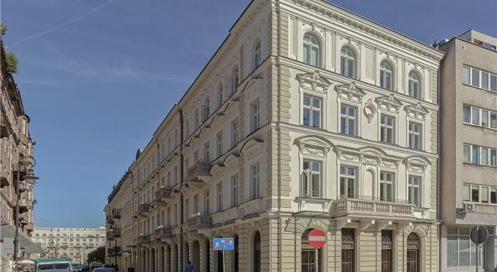 Offices for rent in Le Palais