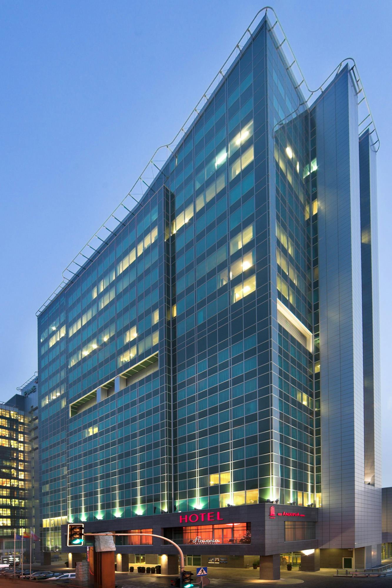 Offices for rent in Offices Andersia Tower #2