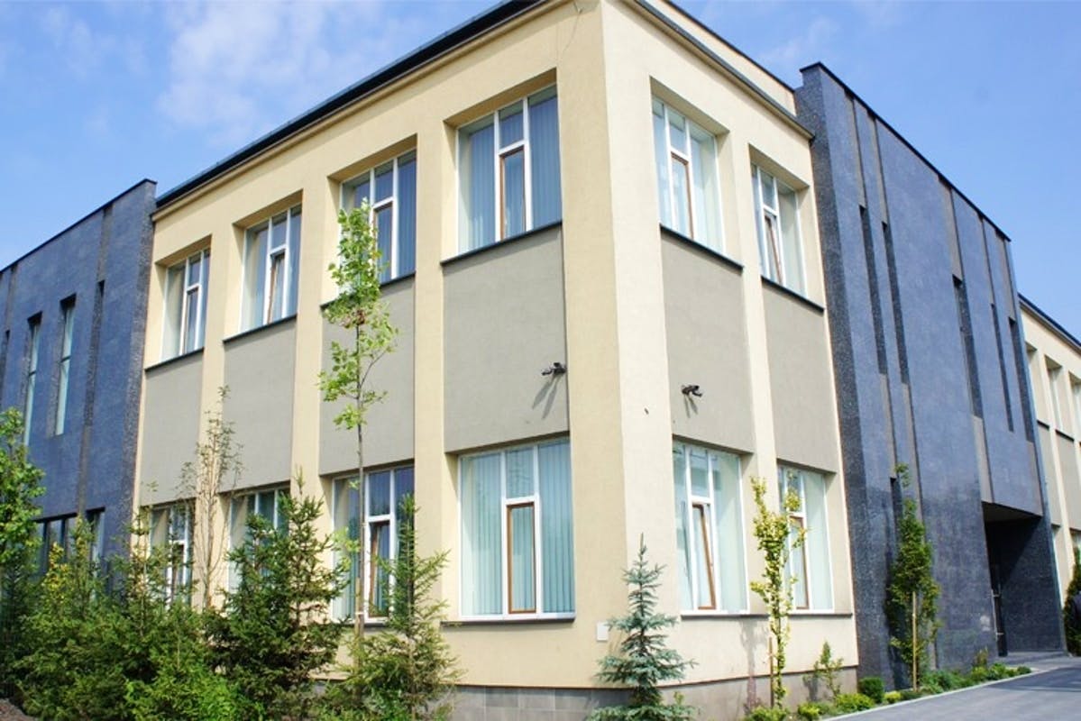 Offices for rent in Offices Rawa Office - Budynek A #1