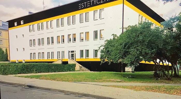 Offices for rent in Estetyczna 4