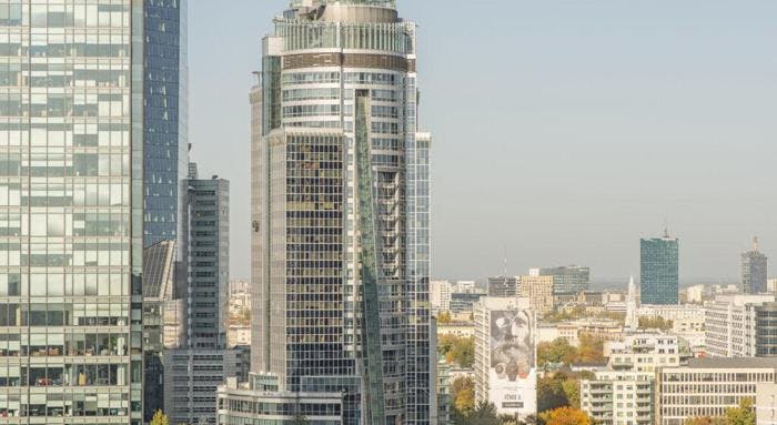 Offices for rent in Spektrum Tower